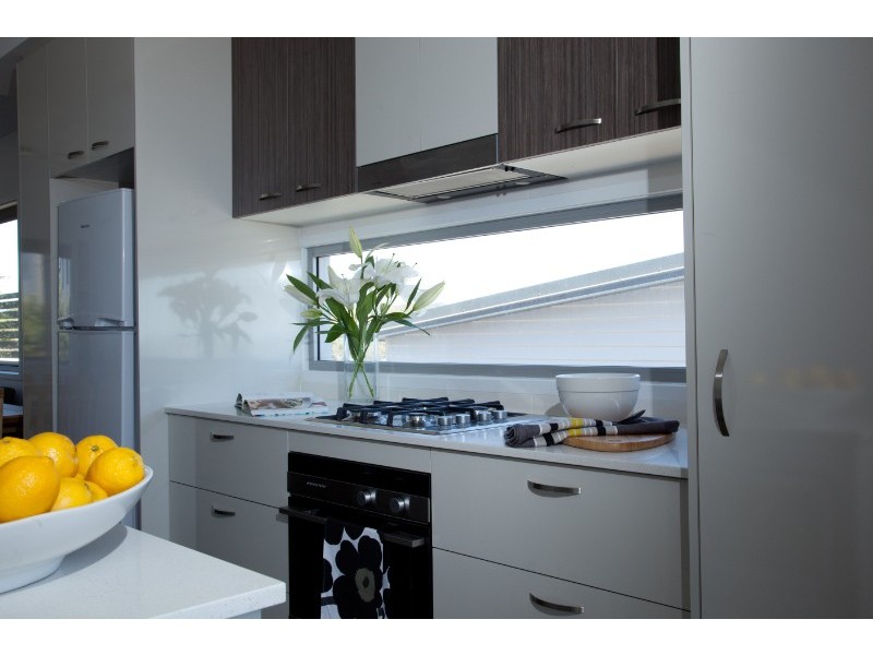 4/100 GLENLYON ST, Gladstone QLD 4680