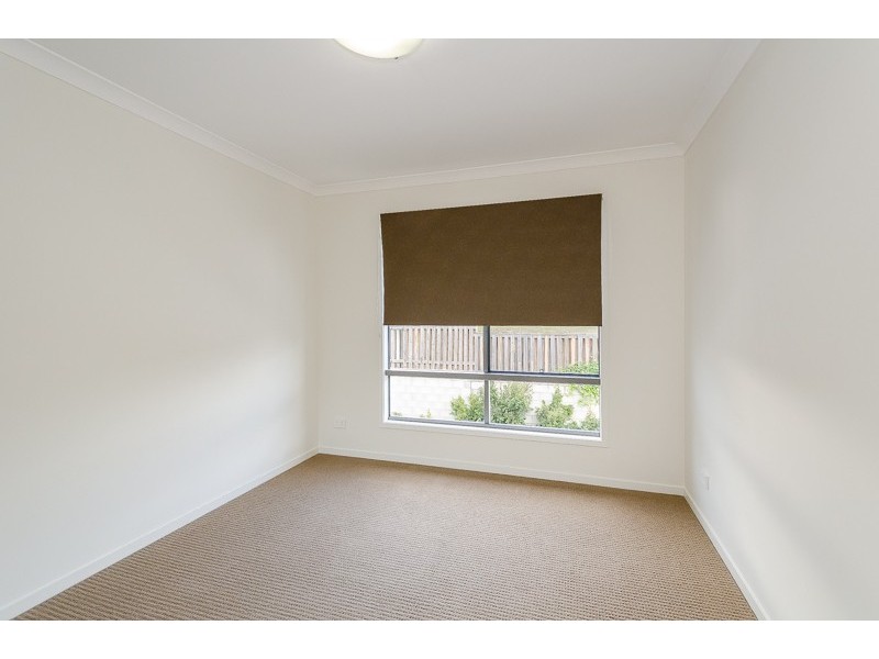 2/2 Ringuet Close, Glen Eden QLD 4680