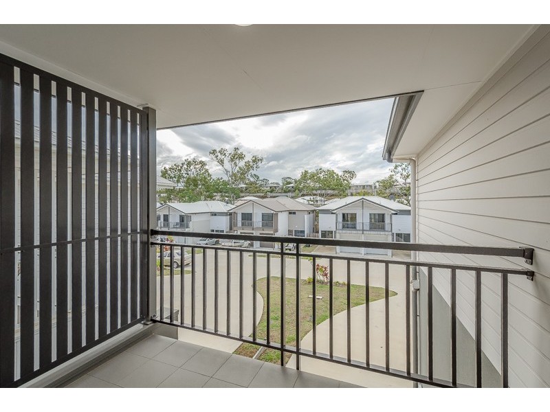 2/2 Ringuet Close, Glen Eden QLD 4680