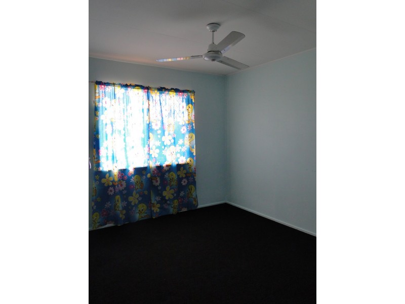 7 JANSEN STREET, West Gladstone QLD 4680