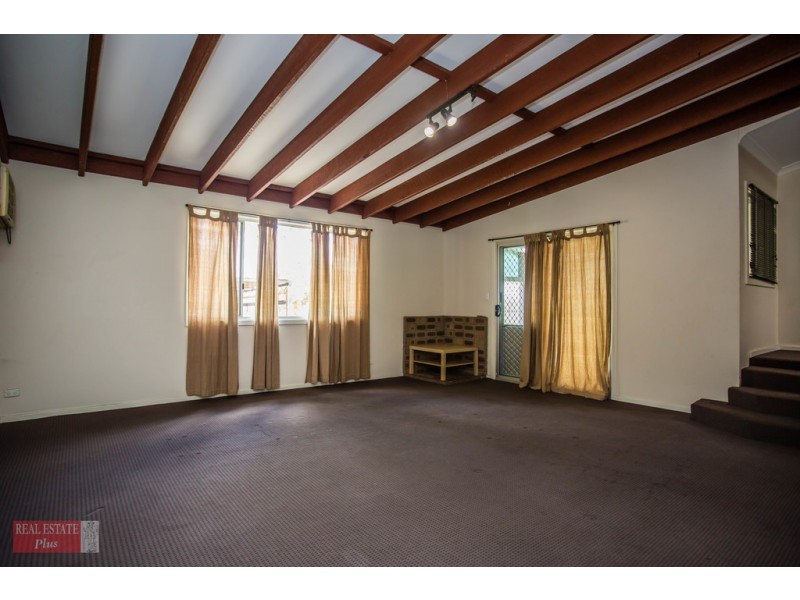 43 Koolgoo Way, Koongamia WA 6056