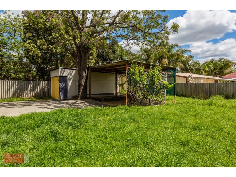 43 Koolgoo Way, Koongamia WA 6056