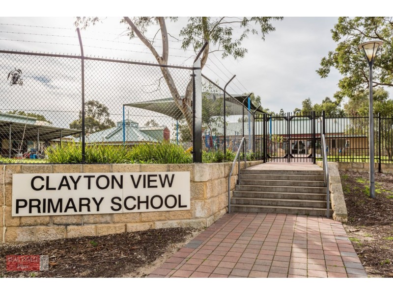 43 Koolgoo Way, Koongamia WA 6056