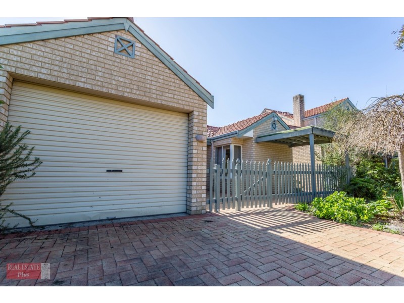 35 Ellenbrook Drive, The Vines WA 6069