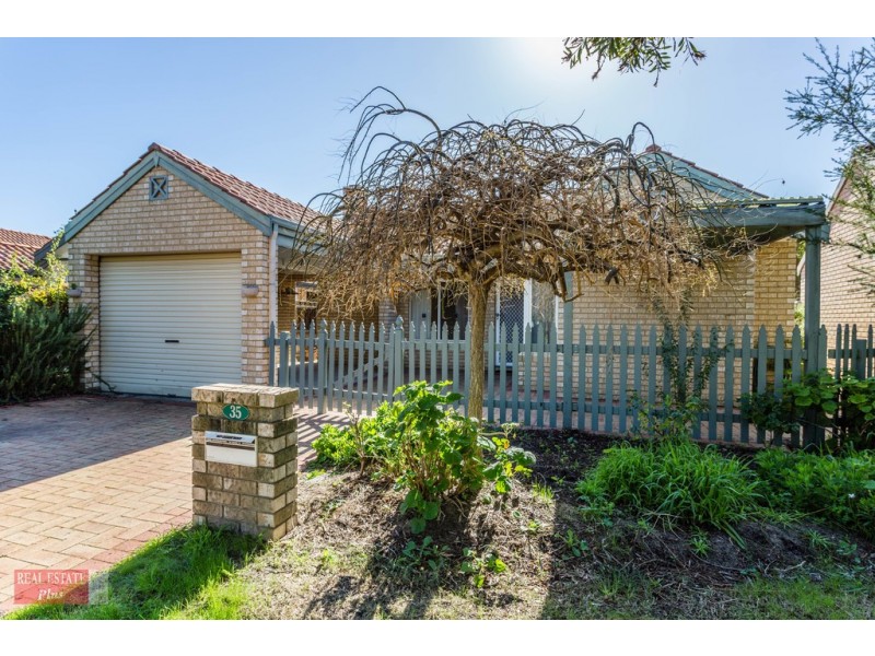 35 Ellenbrook Drive, The Vines WA 6069