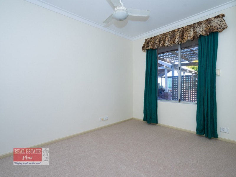 10 Tamarine Way, Swan View WA 6056