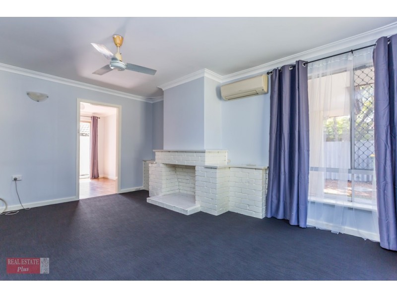 11 Lincoln Road, Forrestfield WA 6058