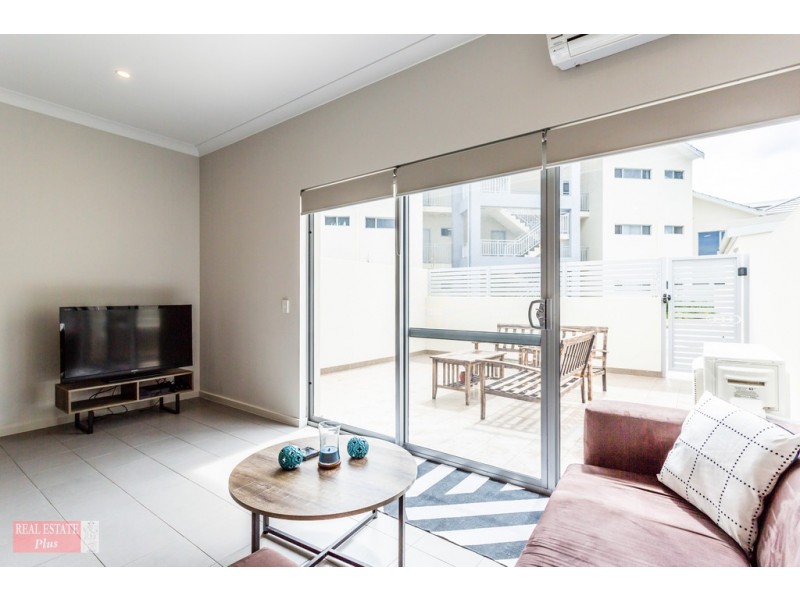 14/30 Heirisson Way, North Coogee WA 6163