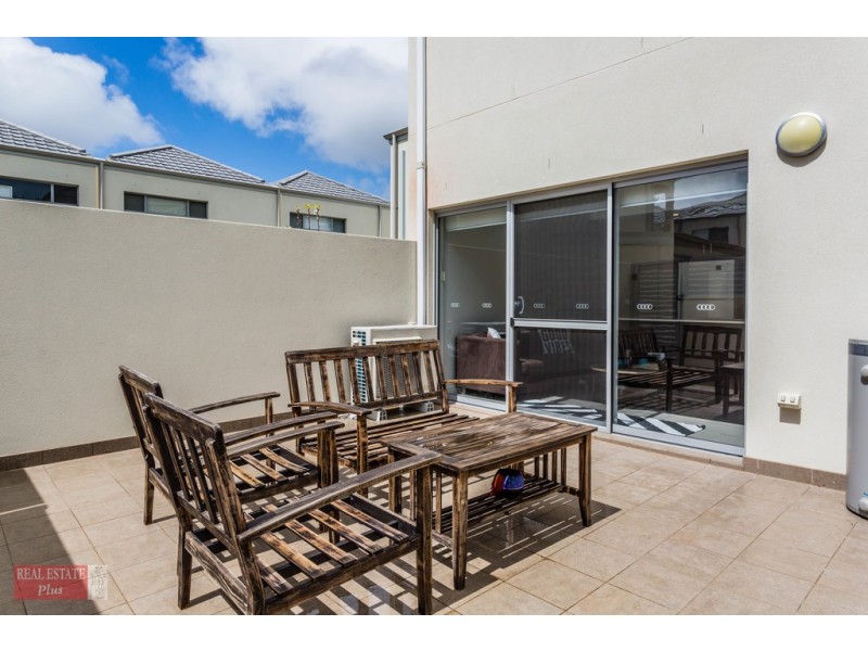 14/30 Heirisson Way, North Coogee WA 6163