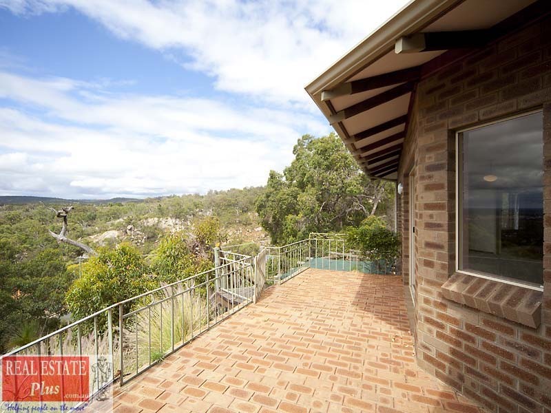 3 Hillway, Swan View WA 6056