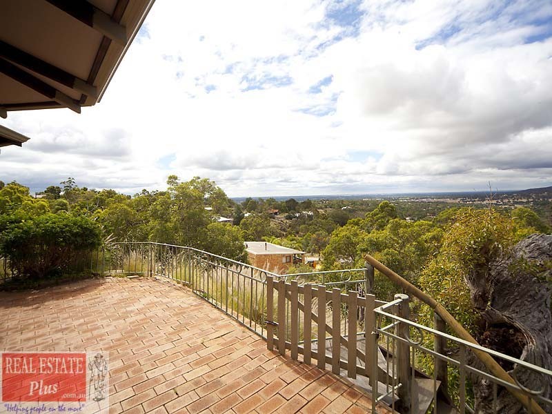 3 Hillway, Swan View WA 6056