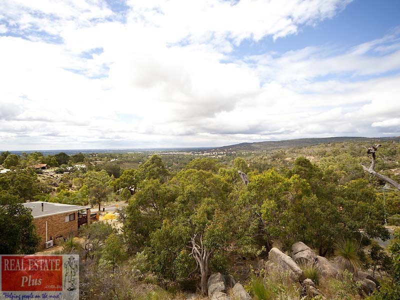 3 Hillway, Swan View WA 6056