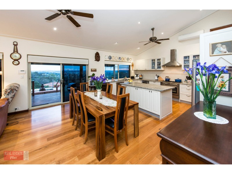 86 Swan View Road, Swan View WA 6056