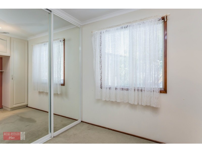 5/351 Hawtin Road, Forrestfield WA 6058