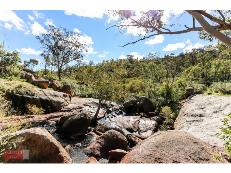 Unit 1, 20 Weld Road, Swan View WA 6056