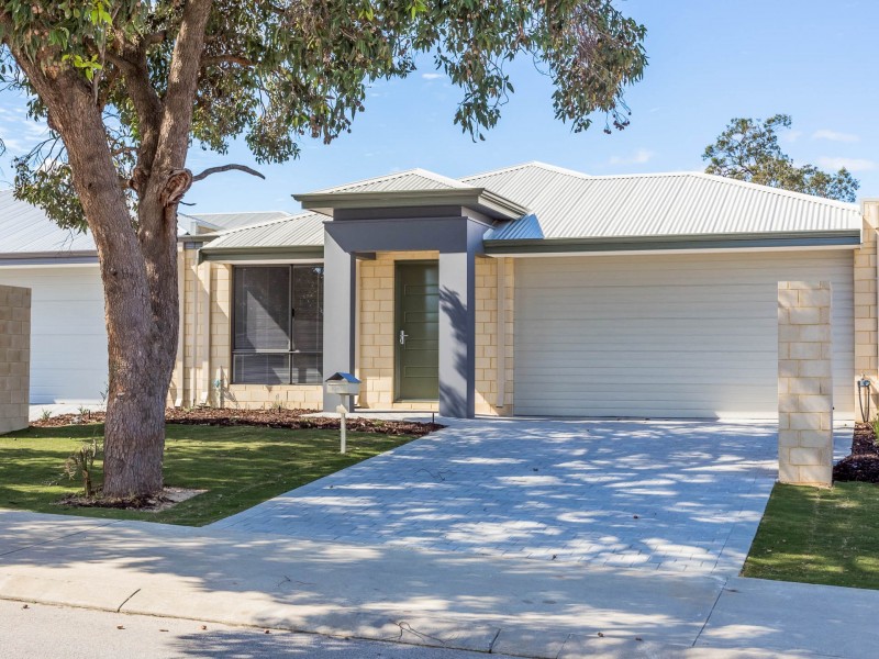 Unit 2, 20 Weld Road, Swan View WA 6056