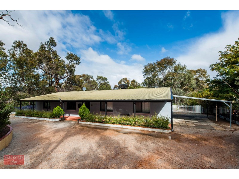 85 Lake View Road, Chidlow WA 6556