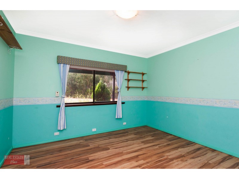 85 Lake View Road, Chidlow WA 6556