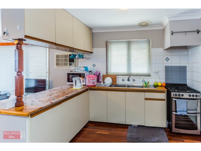 65 Burnham Way, Girrawheen WA 6064