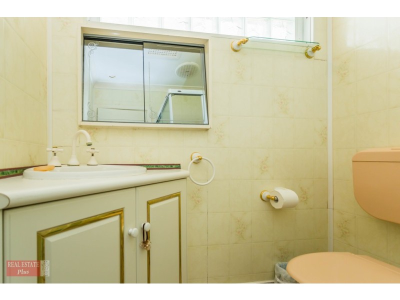 65 Burnham Way, Girrawheen WA 6064