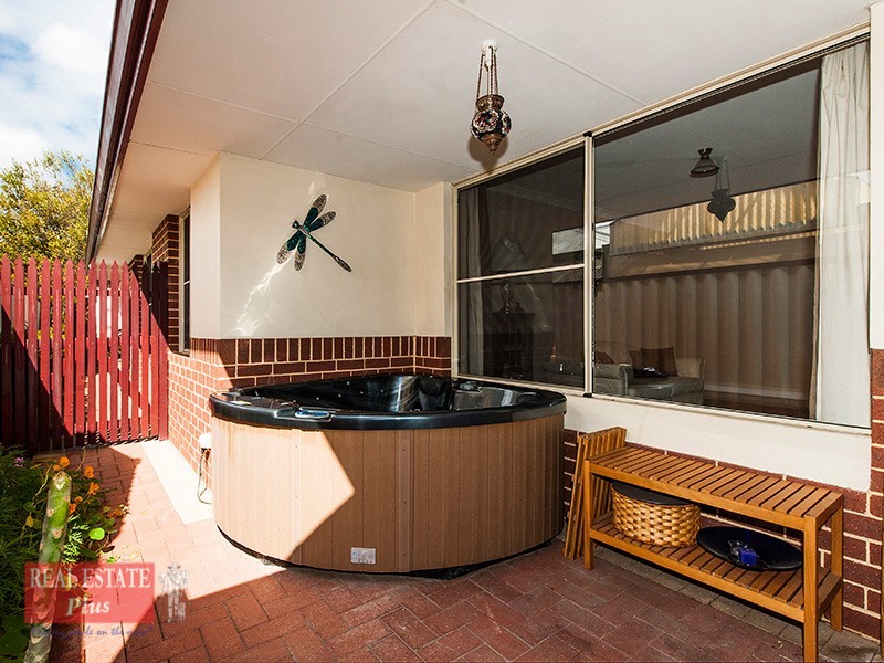 5 O’Leary Place, Redcliffe WA 6104