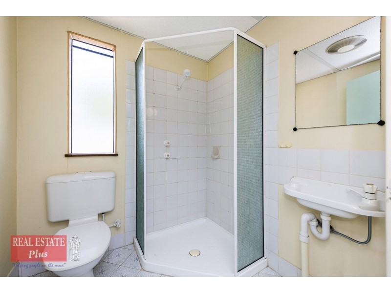 9 Gaza Court, Greenmount WA 6056