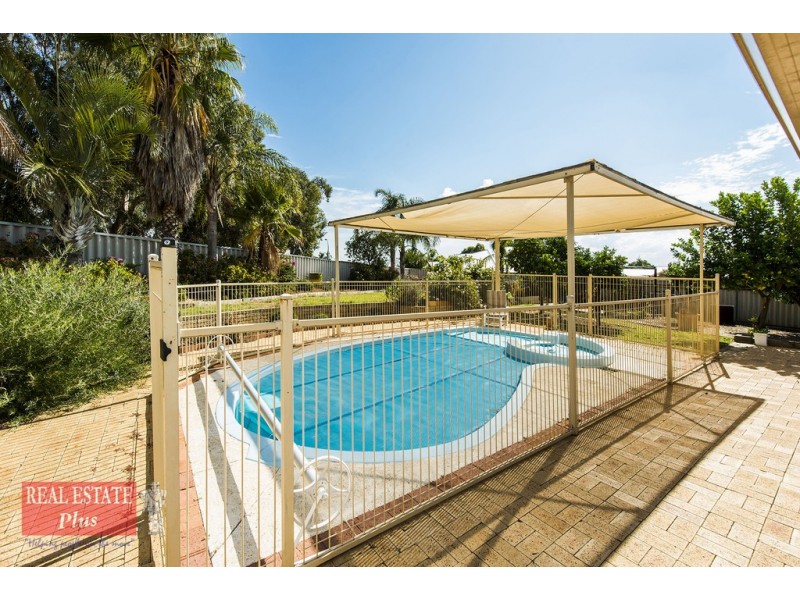 9 Gaza Court, Greenmount WA 6056