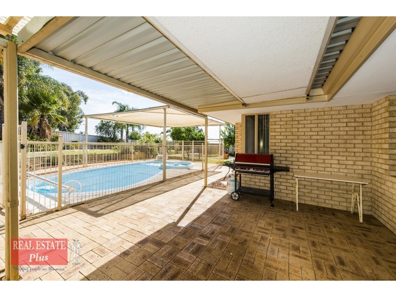 9 Gaza Court, Greenmount WA 6056