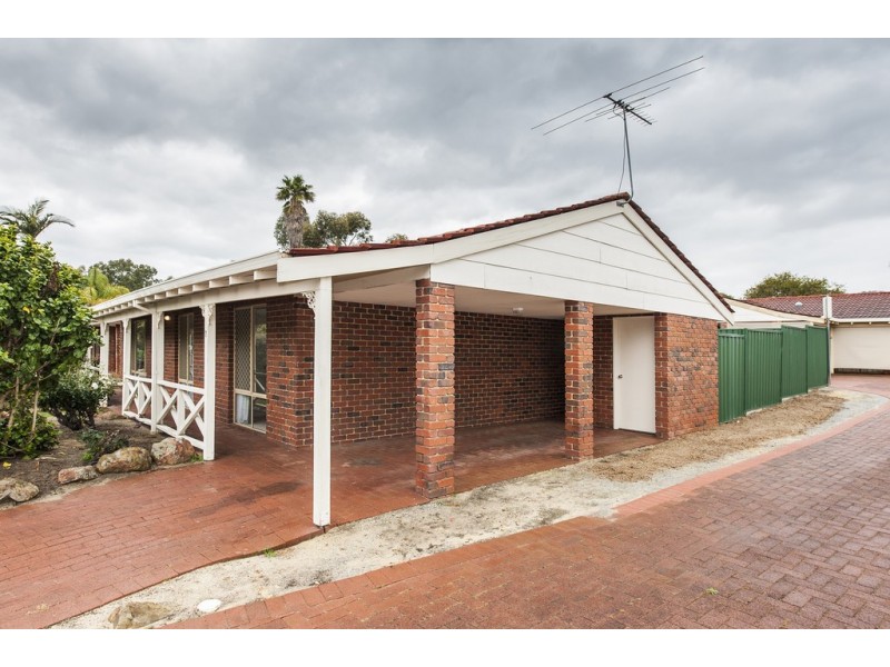 7/24 Stringybark Drive, Forrestfield WA 6058