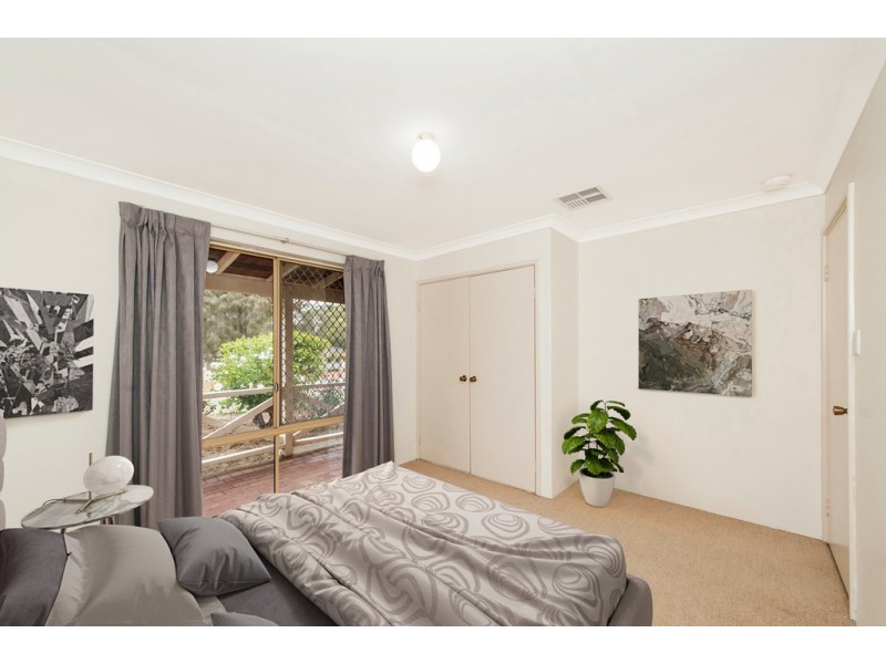 7/24 Stringybark Drive, Forrestfield WA 6058