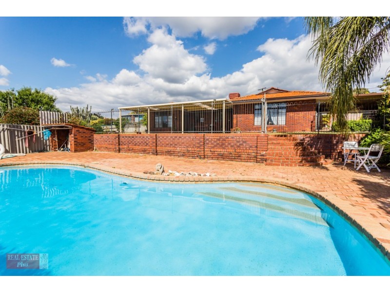9 Bladon Way, Swan View WA 6056