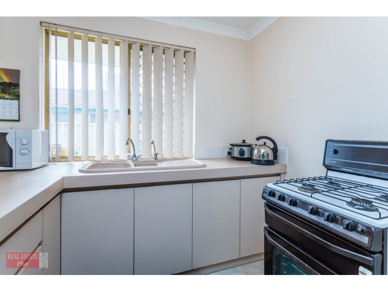 21 Dellar Road, Maddington WA 6109