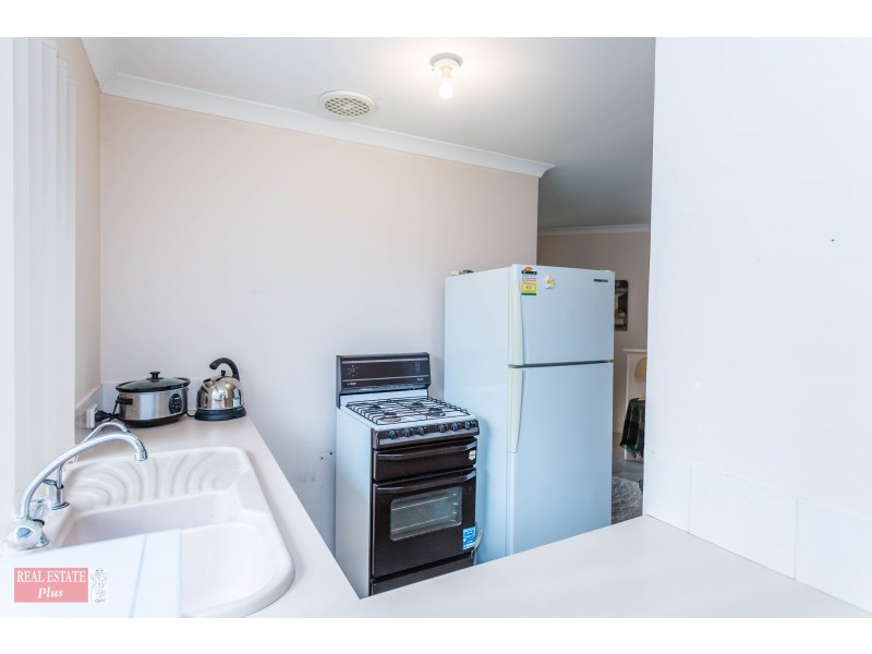 21 Dellar Road, Maddington WA 6109