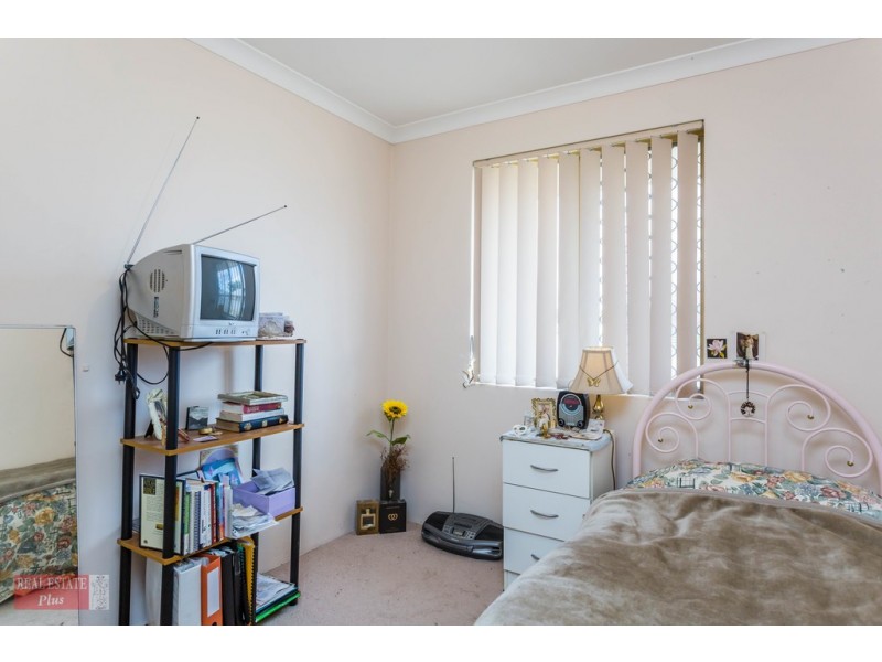 21 Dellar Road, Maddington WA 6109