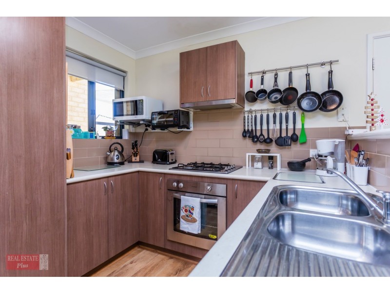 15/7 Templeman Place, Midland WA 6056