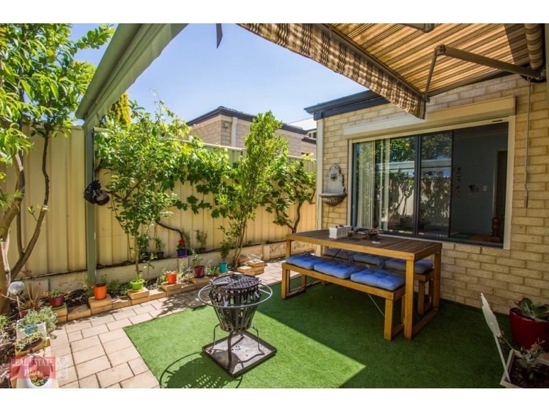 15/7 Templeman Place, Midland WA 6056