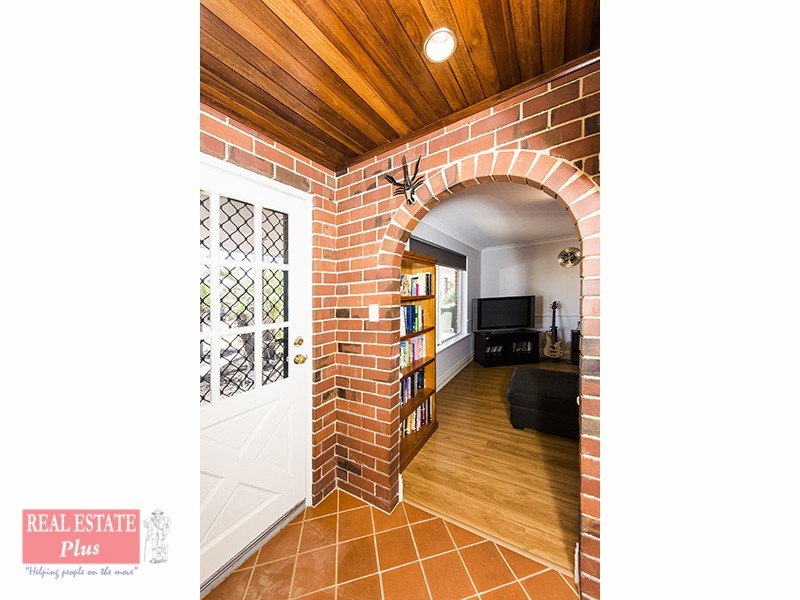 6 Wade Square, Stratton WA 6056