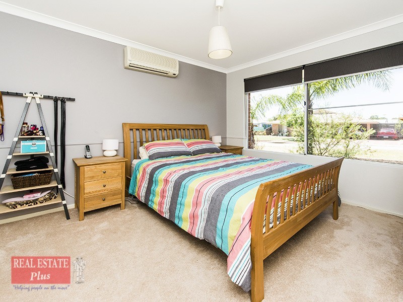 6 Wade Square, Stratton WA 6056