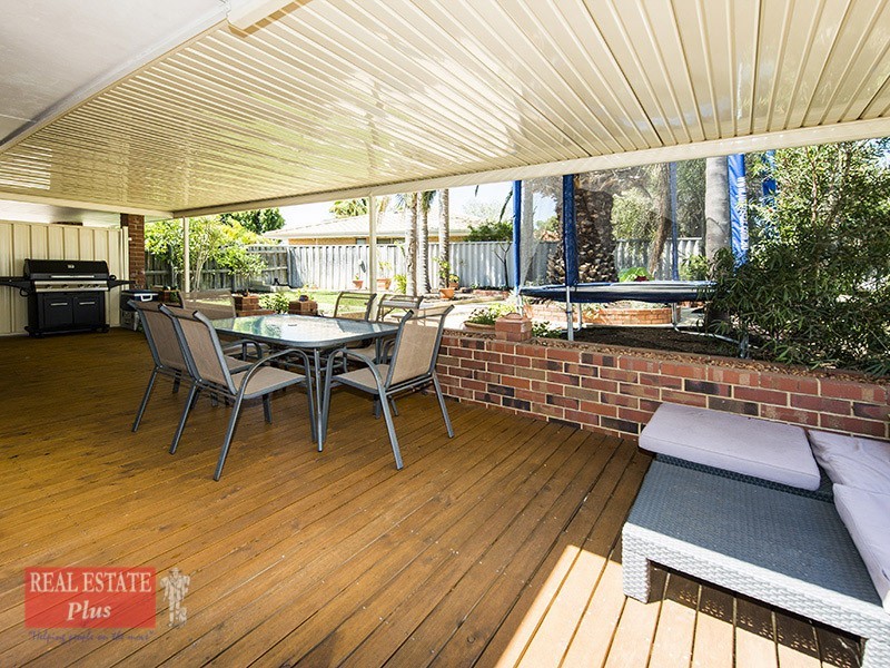 6 Wade Square, Stratton WA 6056