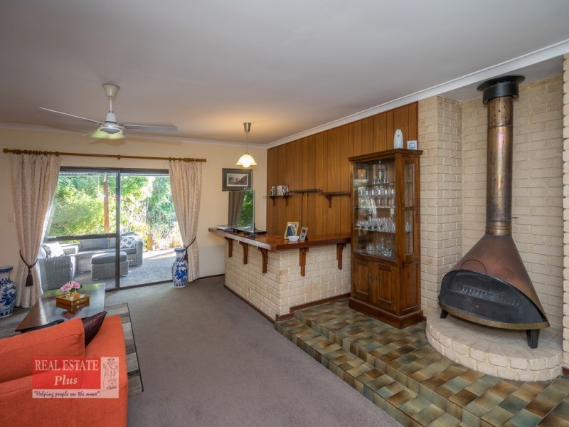 15 Camfield Road, Darlington WA 6070