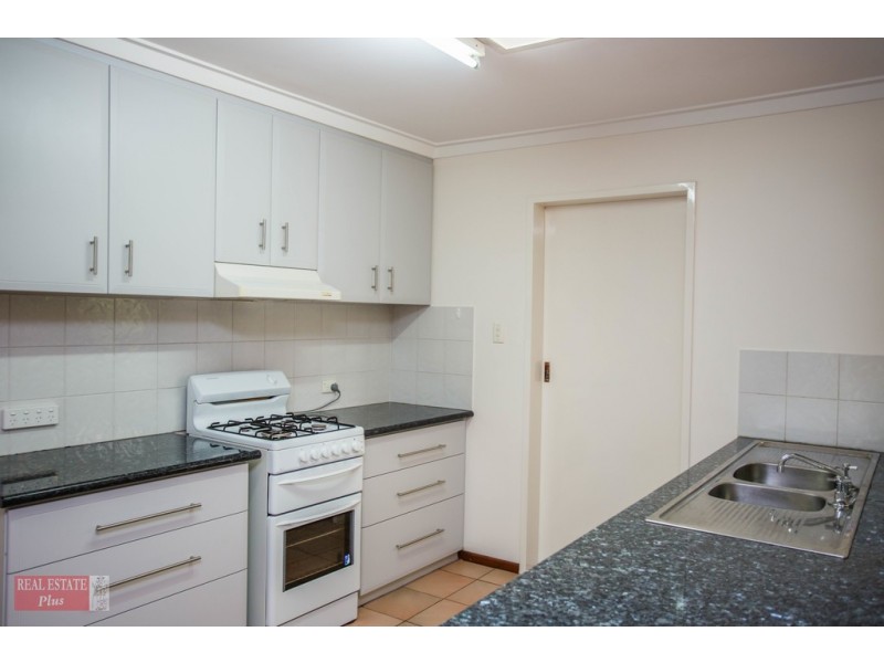 44 Lincoln Road, Forrestfield WA 6058