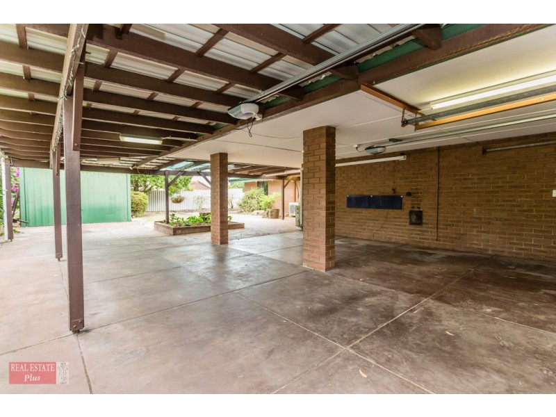 44 Lincoln Road, Forrestfield WA 6058