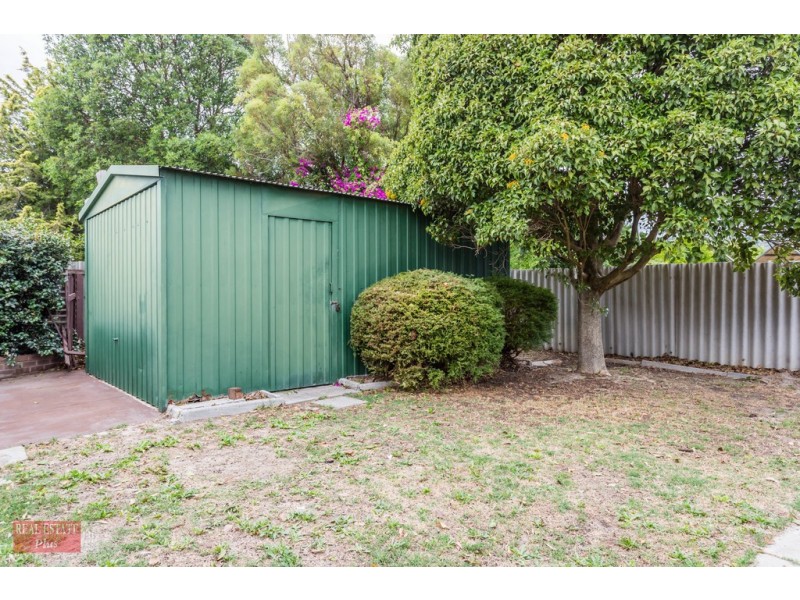 44 Lincoln Road, Forrestfield WA 6058