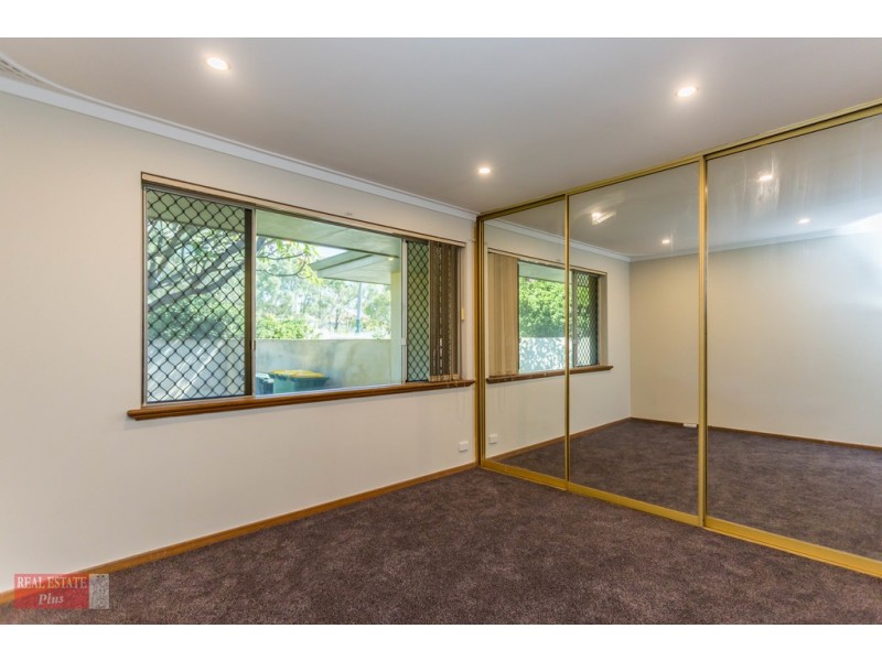 35 Buckingham Road, Swan View WA 6056