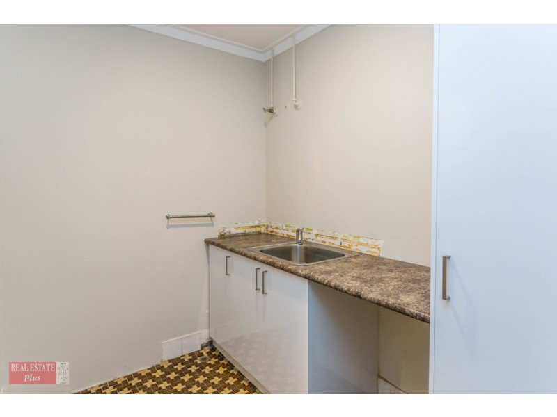 35 Buckingham Road, Swan View WA 6056