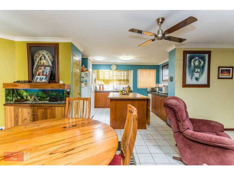 16 Robins Rise, Stratton WA 6056