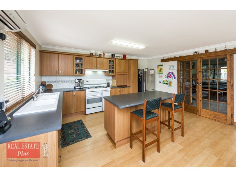 28 Byfield  Road, Parkerville WA 6081