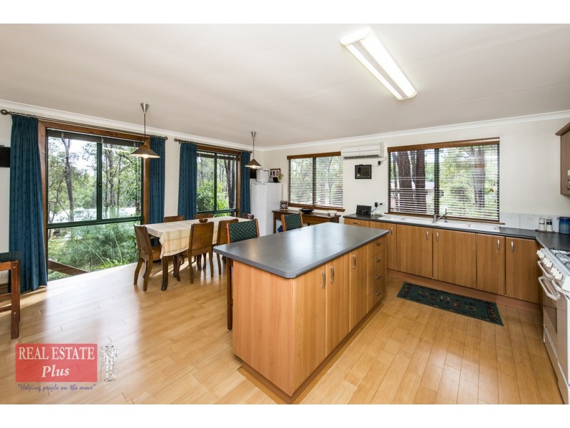 28 Byfield  Road, Parkerville WA 6081