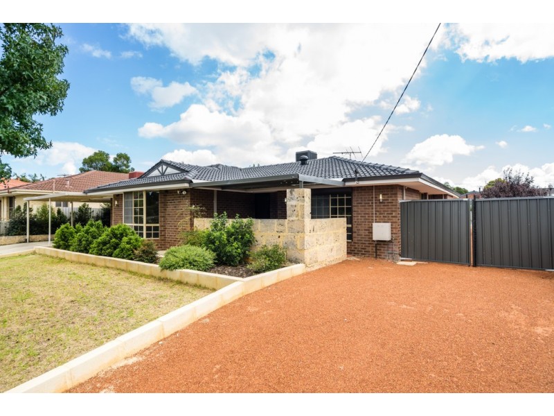5 Banner Place, Swan View WA 6056