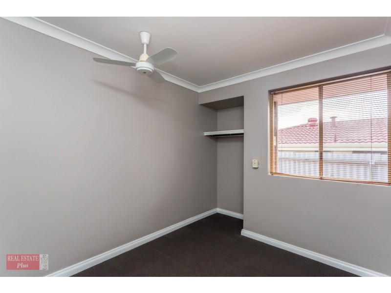 5 Banner Place, Swan View WA 6056